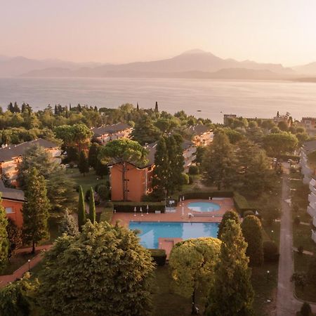 Prestige Garda Home - Ai Cappuccini بسكييرا ديل غاردا المظهر الخارجي الصورة