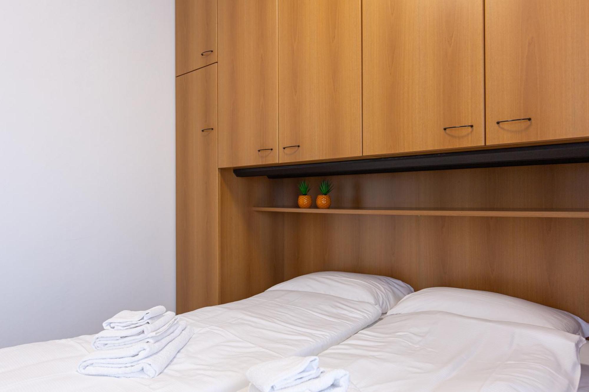 Prestige Garda Home - Ai Cappuccini بسكييرا ديل غاردا المظهر الخارجي الصورة