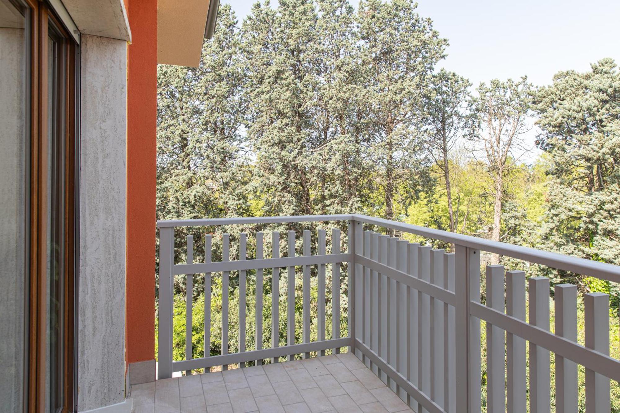 Prestige Garda Home - Ai Cappuccini بسكييرا ديل غاردا المظهر الخارجي الصورة