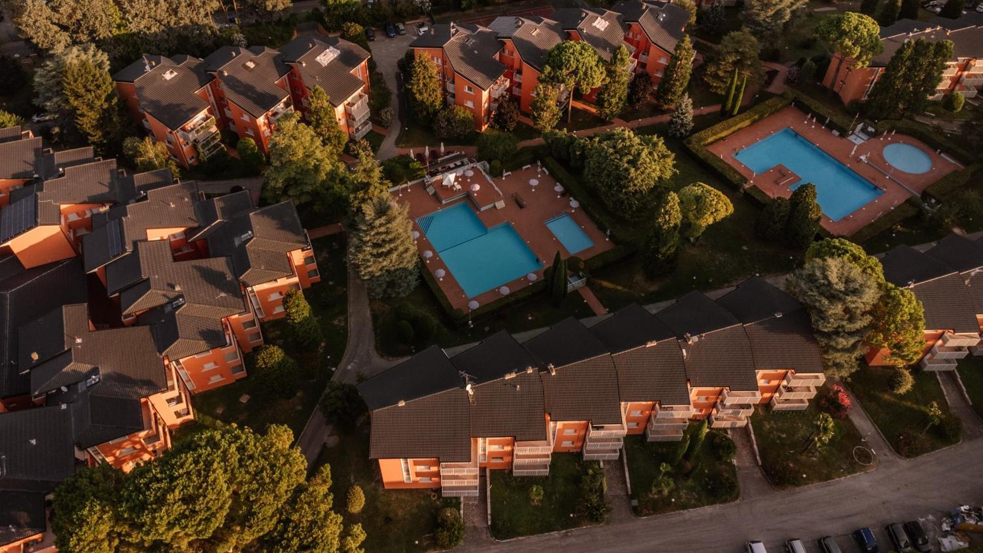 Prestige Garda Home - Ai Cappuccini بسكييرا ديل غاردا المظهر الخارجي الصورة